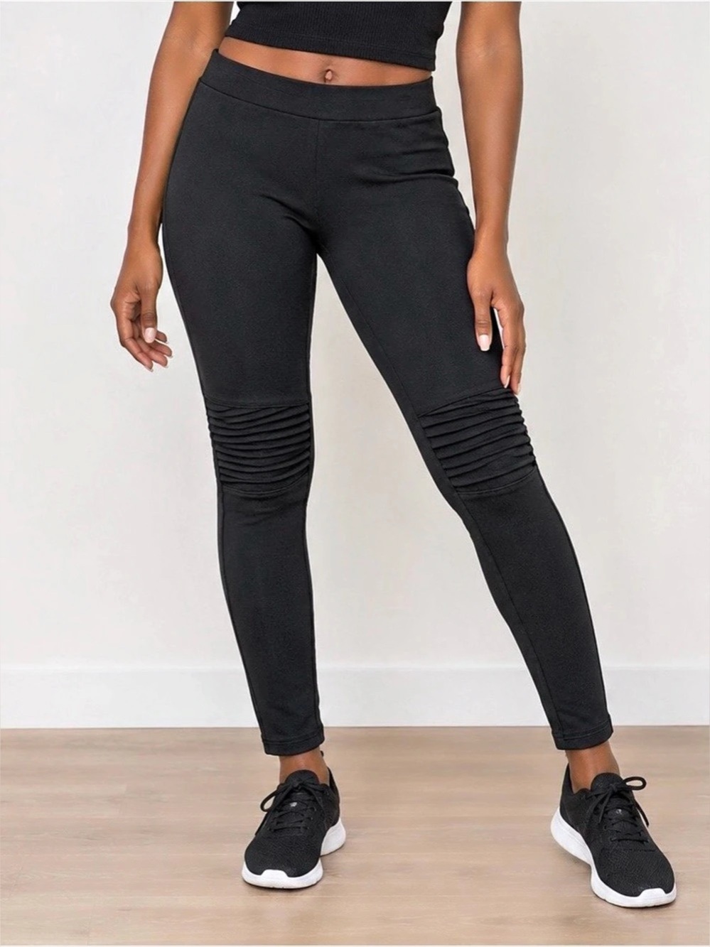 2016 by PARASUCO 2016 Black Ruched Knee Leggings Like New